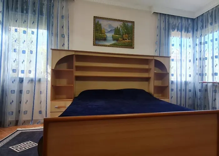 The Bloom Veranda - Elegant Center Retreat Tirana