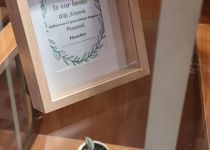 Apartment The Bloom Veranda - Elegant Center Retreat