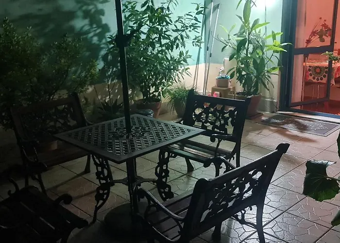 Lejlighed The Bloom Veranda - Elegant Center Retreat Tirana